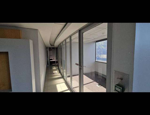 BUSINESS PROPERTY TO RENT IN WATERFALL